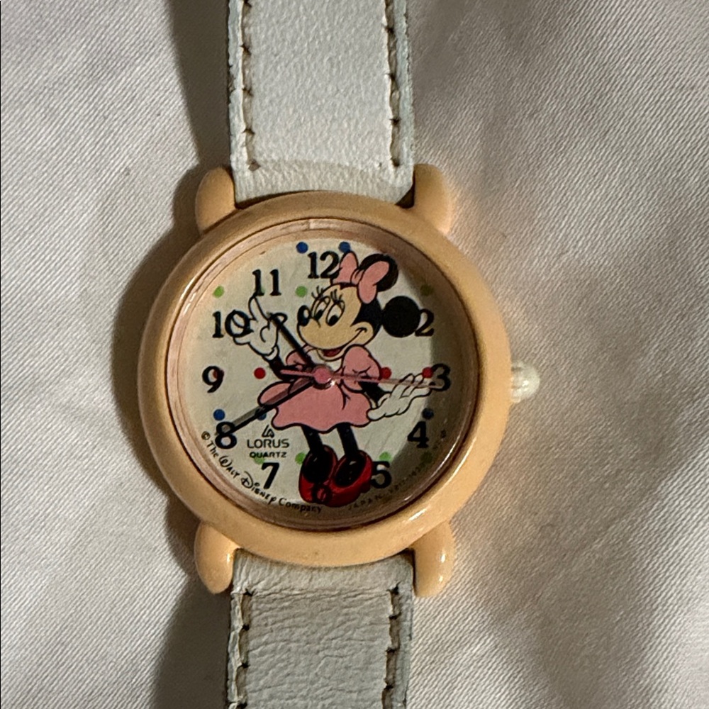 Vintage Disney Minnie Mouse Watch with White Strap